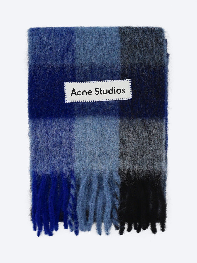 Mohair checked scarf 1
