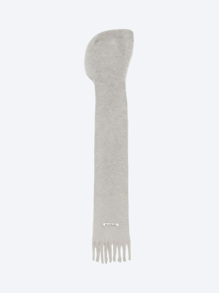 Kapuzenschal aus Mohair 1