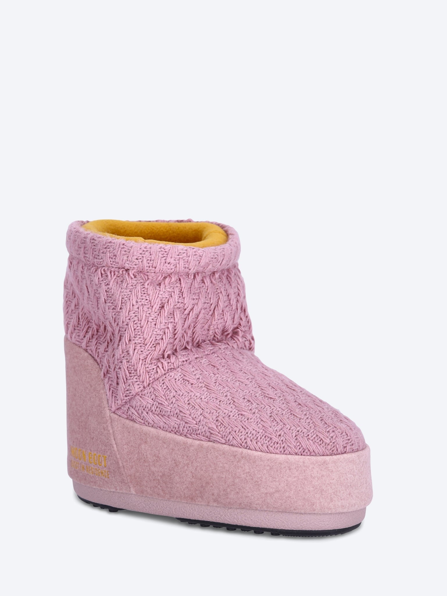 Moon Boot x Guest in Residence Icon Low-Stiefel 2