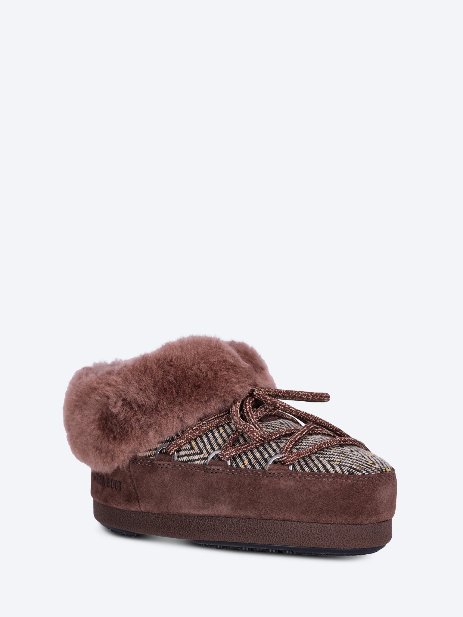 Moon boot x guest in residence mules evx chalet 2