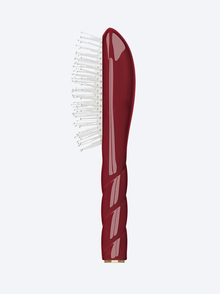 N.04 la brosse miracle bébé cerise 2