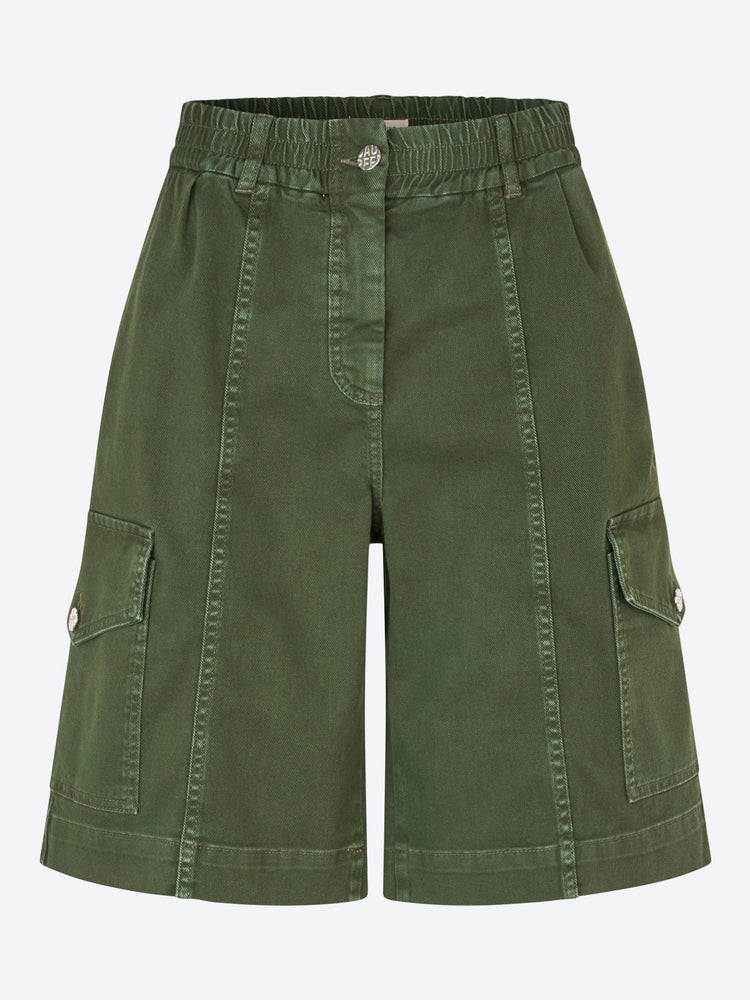 Neeto shorts 1
