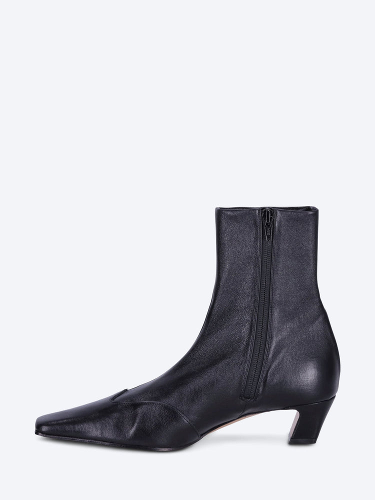 Nevada 40 ankle stretch boots 4