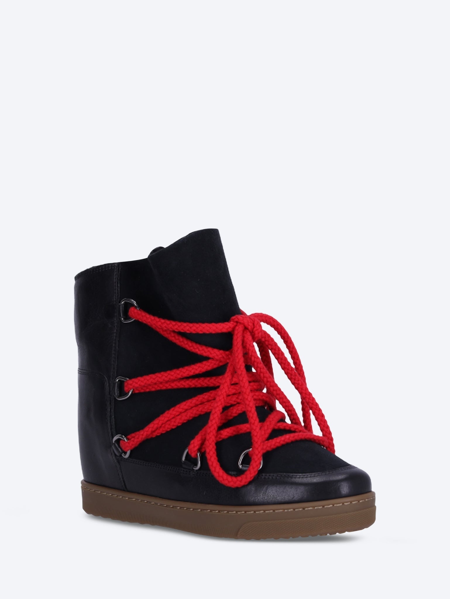 Nowles-Stiefel 2