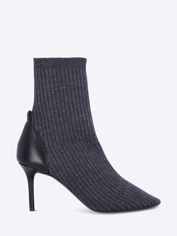 Bottines en maille côtelée nude