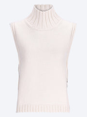 Or turtleneck sleeveless sweater ref: