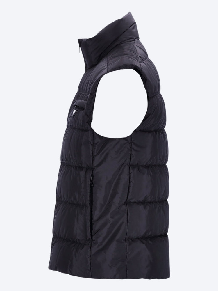 Gilet rembourré en re-nylon 2
