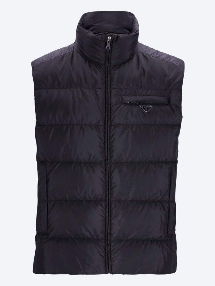 Gilet rembourré en re-nylon 1