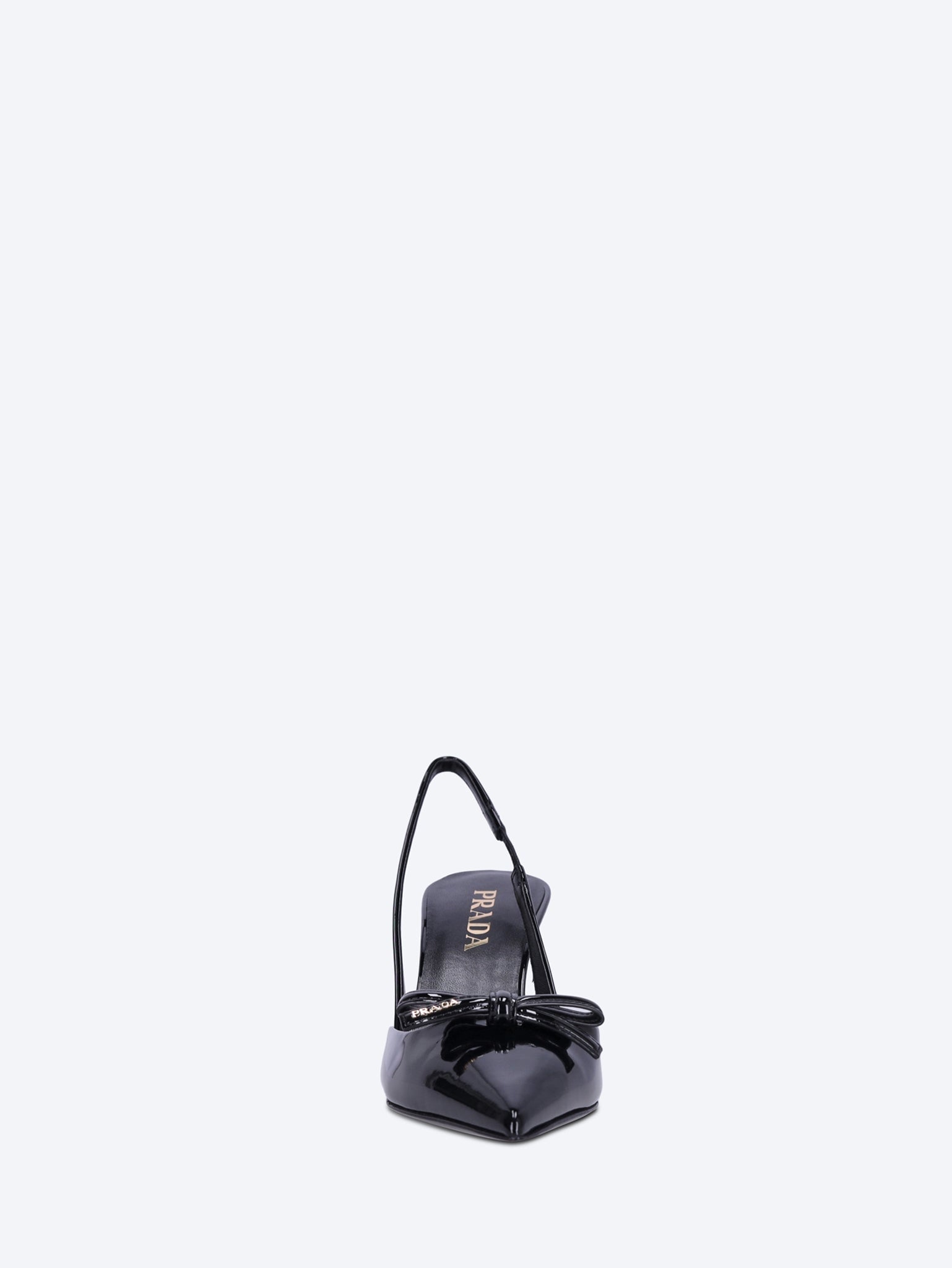 Patent leather pumps 3