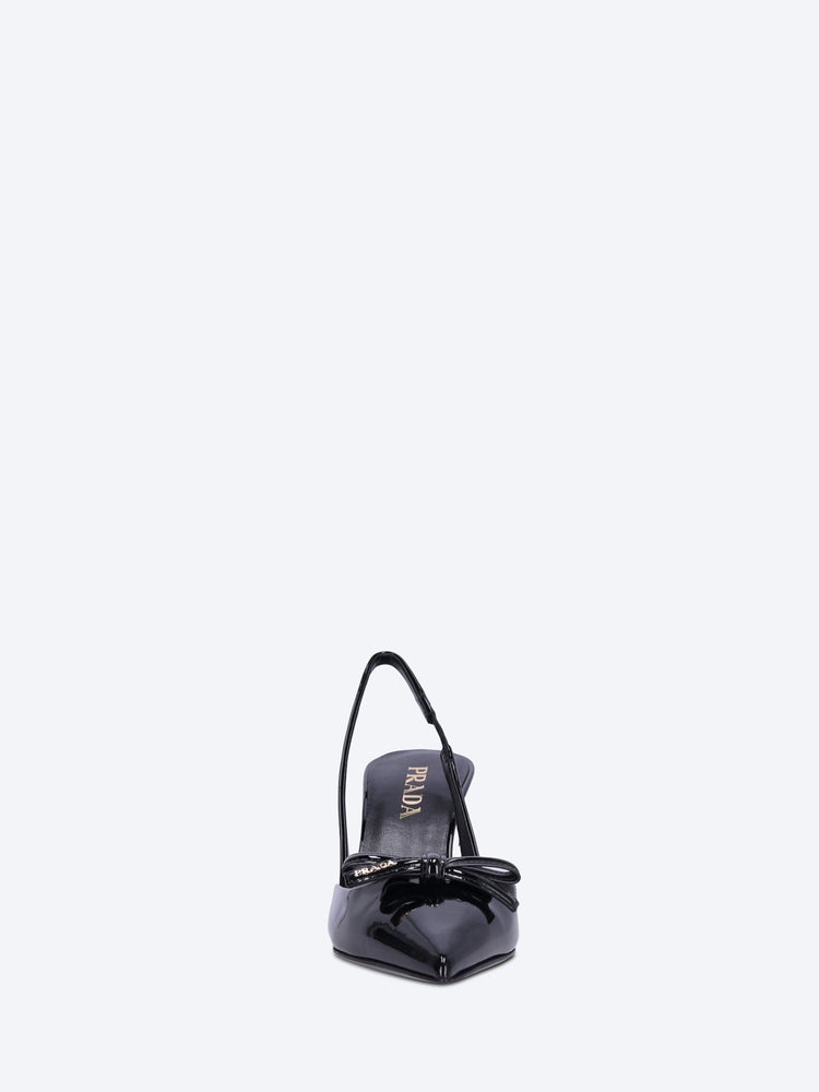 Patent leather pumps 3