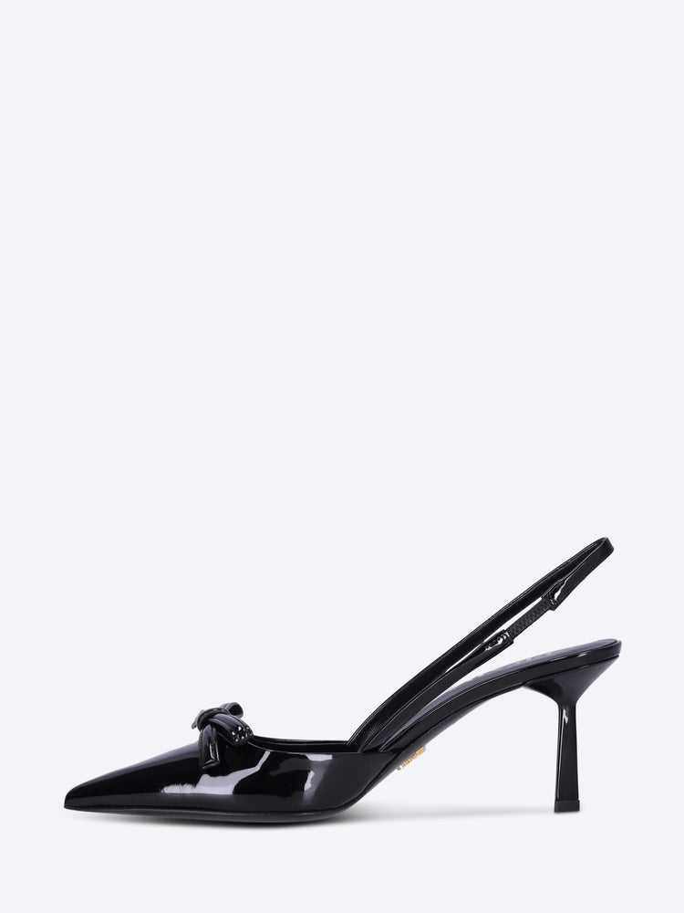Patent leather pumps 4