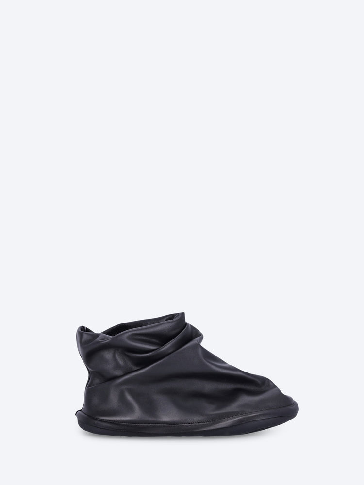 Peu form by issey miyake boots 1