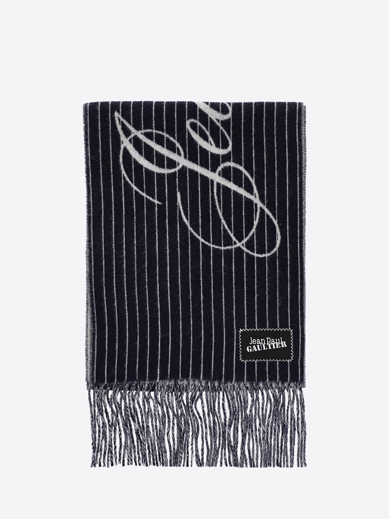 Pinstripes wool scarf 1