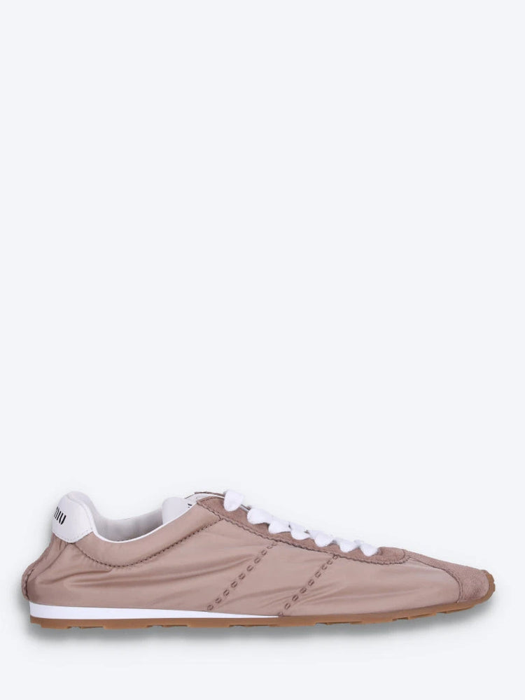 Plume-Sneaker aus technischem Stoff und Wildleder 1