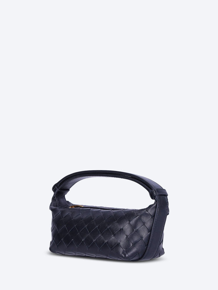 Pouch on strap 2