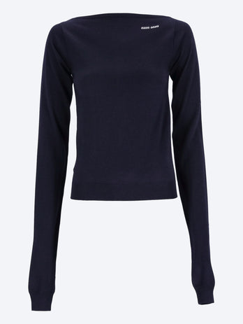 Wollpullover mit U-Boot-Ausschnitt