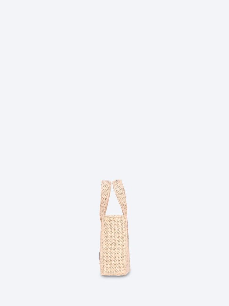 Mini-Loewe-Font-Tasche aus Bast 3