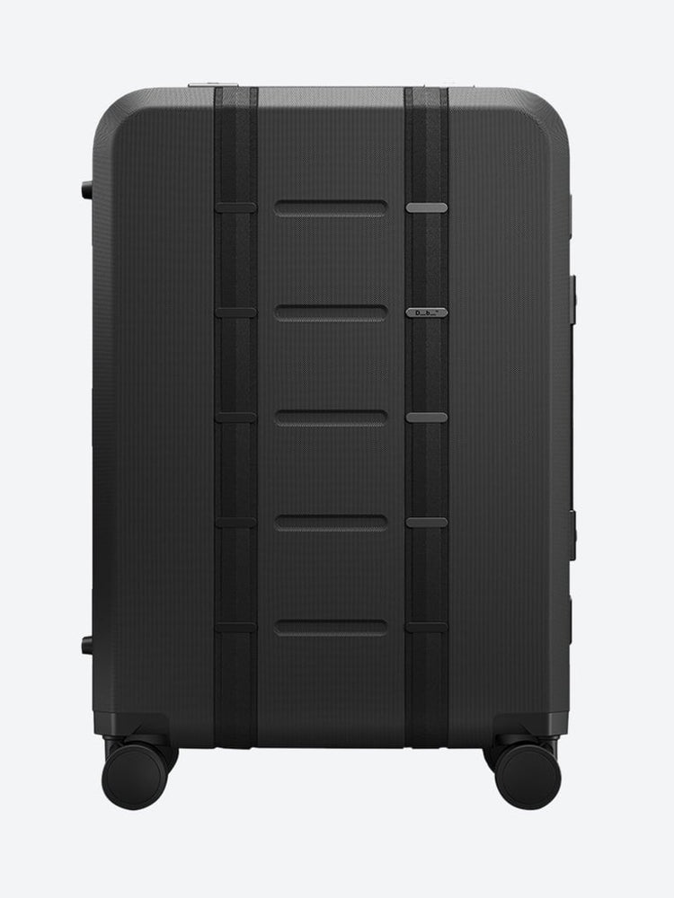 RAMVERK PRO CHECK-IN LUGGAGE MEDIUM BLACK OUT 1