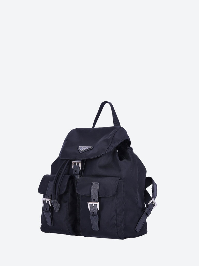 Sac à dos en re-nylon 2