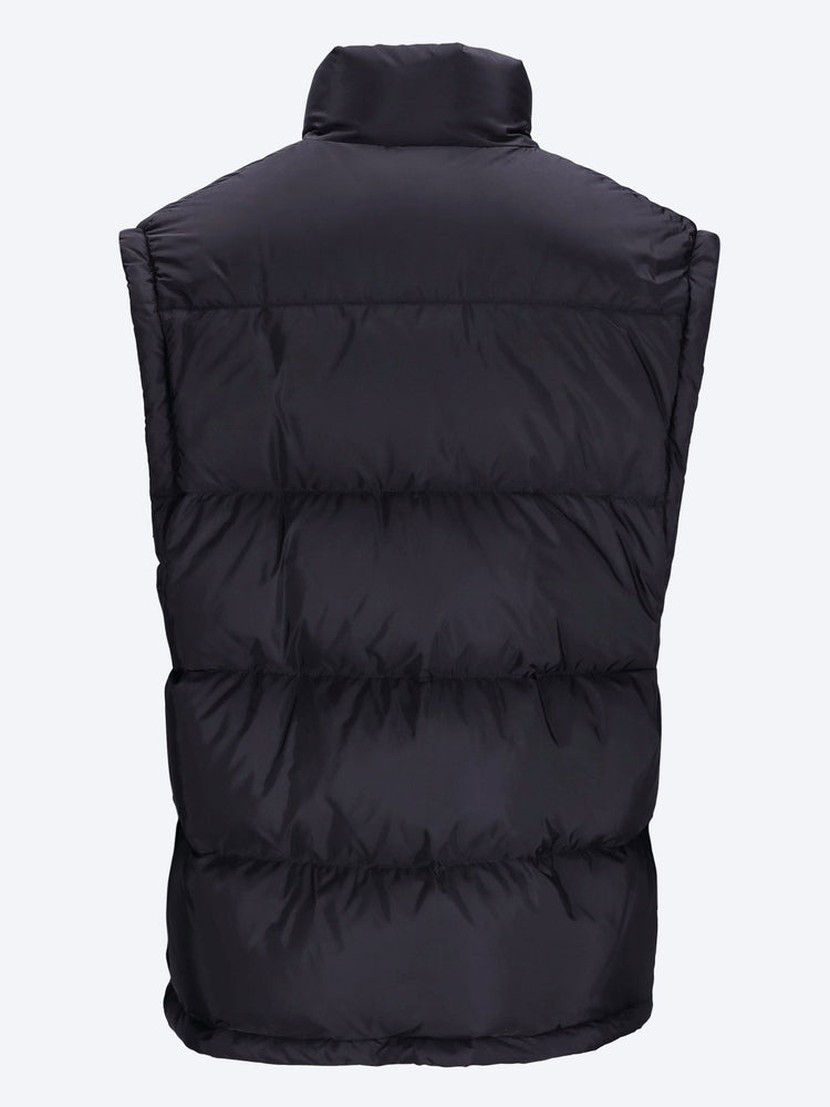 Piuma-Daunenjacken aus Re-Nylon 6