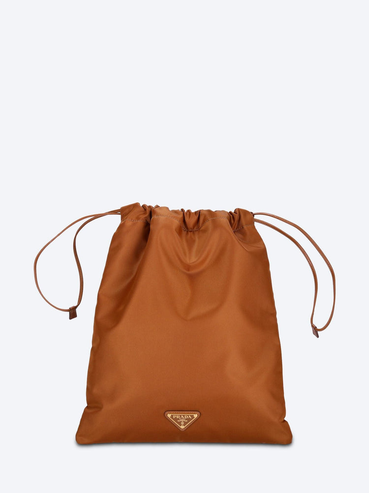 Re-nylon pouch 1
