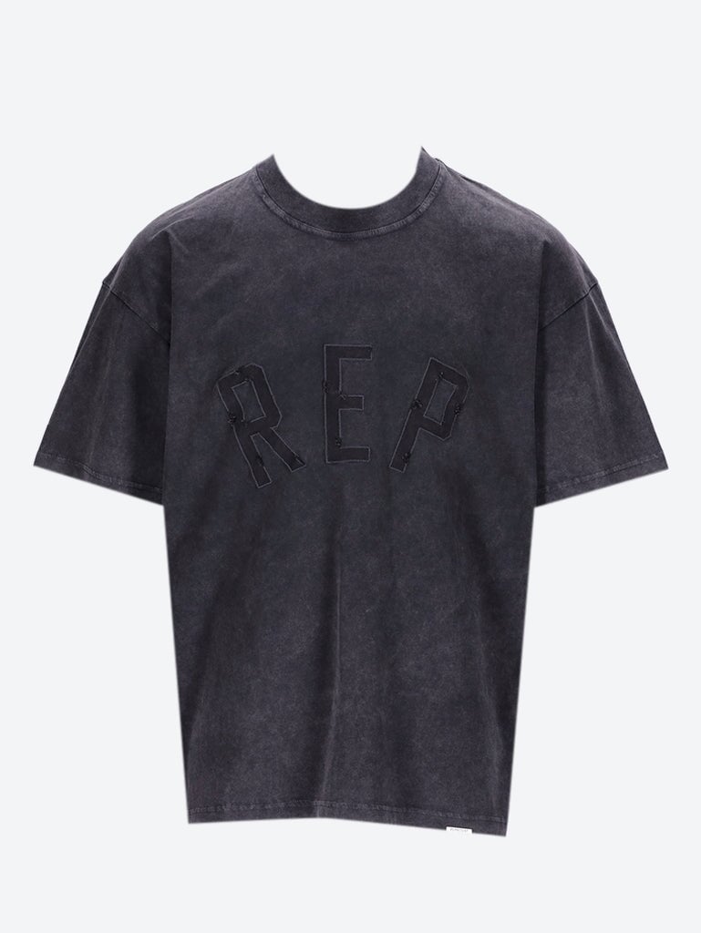 Rep applique t-shirt 1