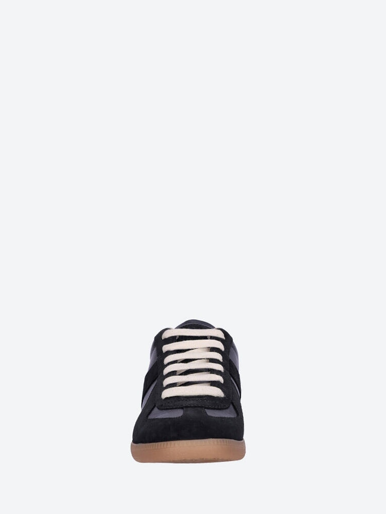Baskets répliques 3