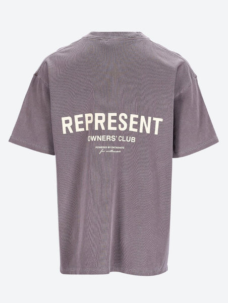 Représenter le T-shirt du club des propriétaires