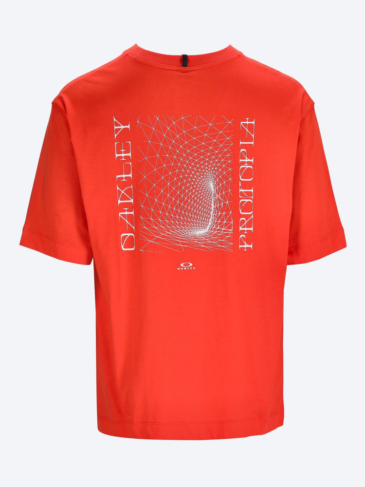 Reserve momento protopia t-shirt 2