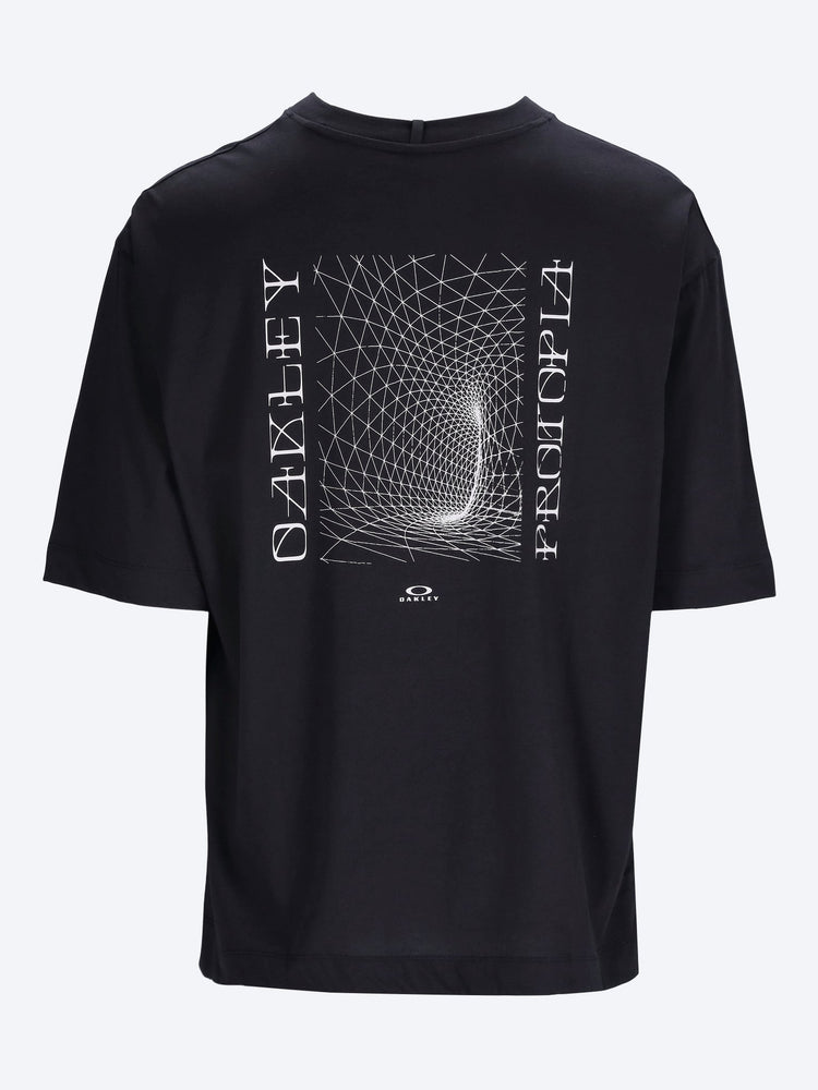 Réserver le t-shirt momento protopia 2