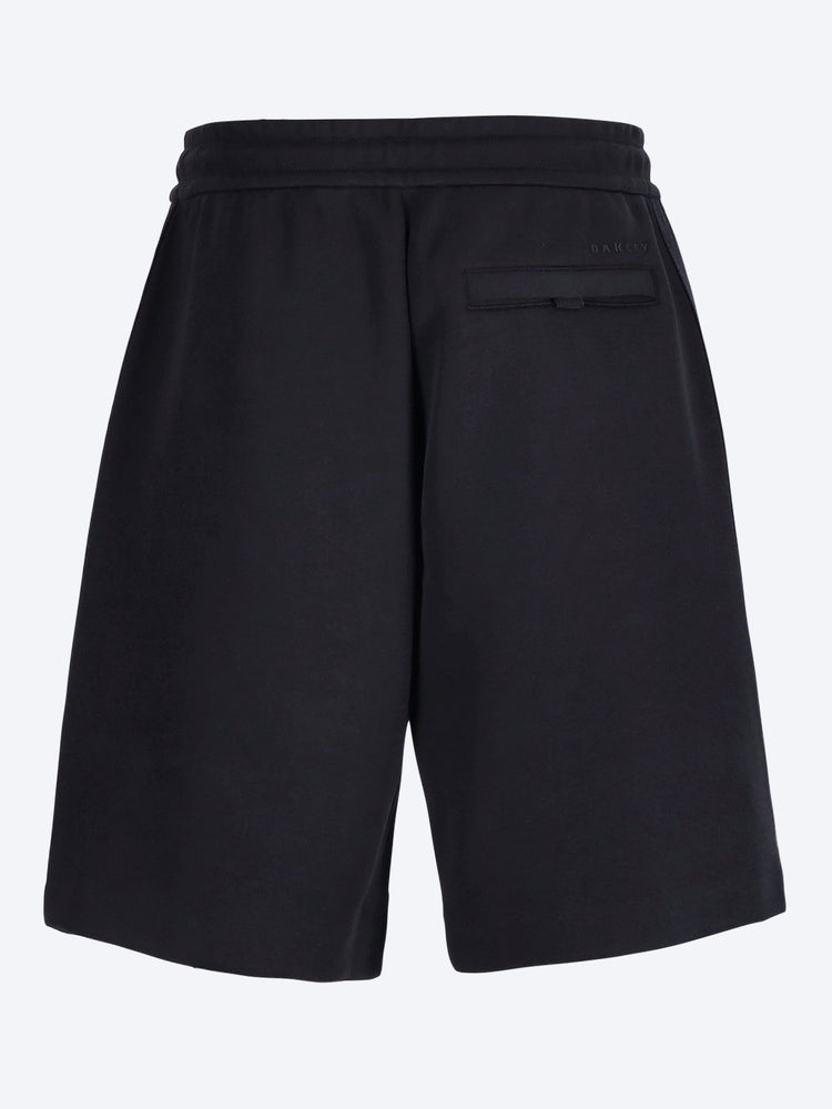 Reserve momento shorts 3