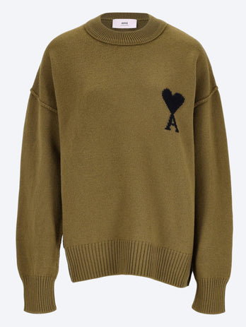 Cou rond ami de cœs pullor