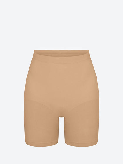 Seamless sculpt mid thigh short