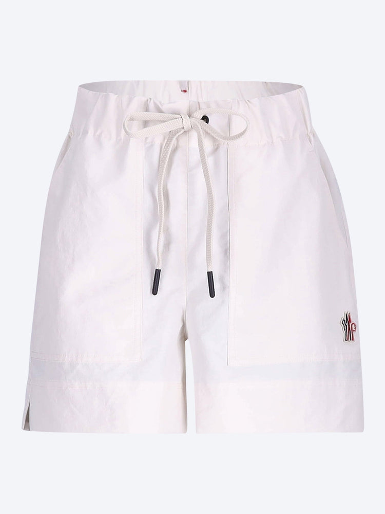 Shorts 1