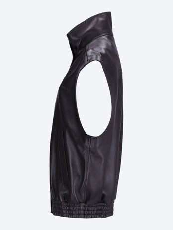 Sleeveless blouson jacket