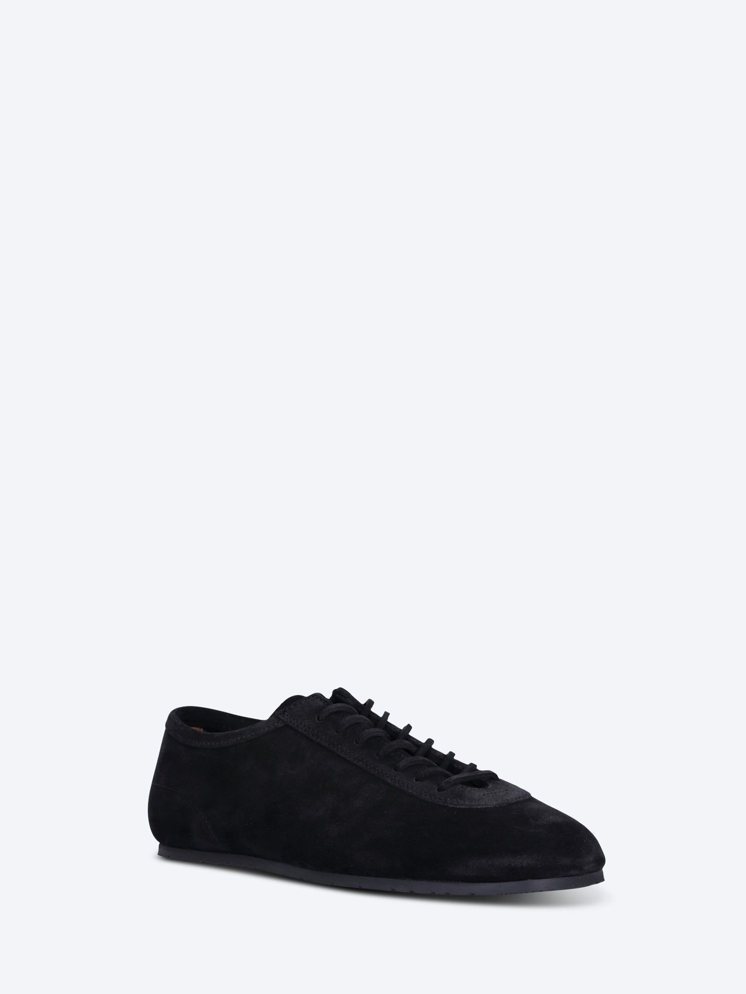 Slim suede sneaker 2
