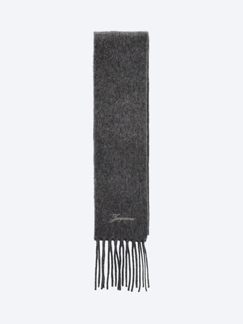 Small tailleur scarf