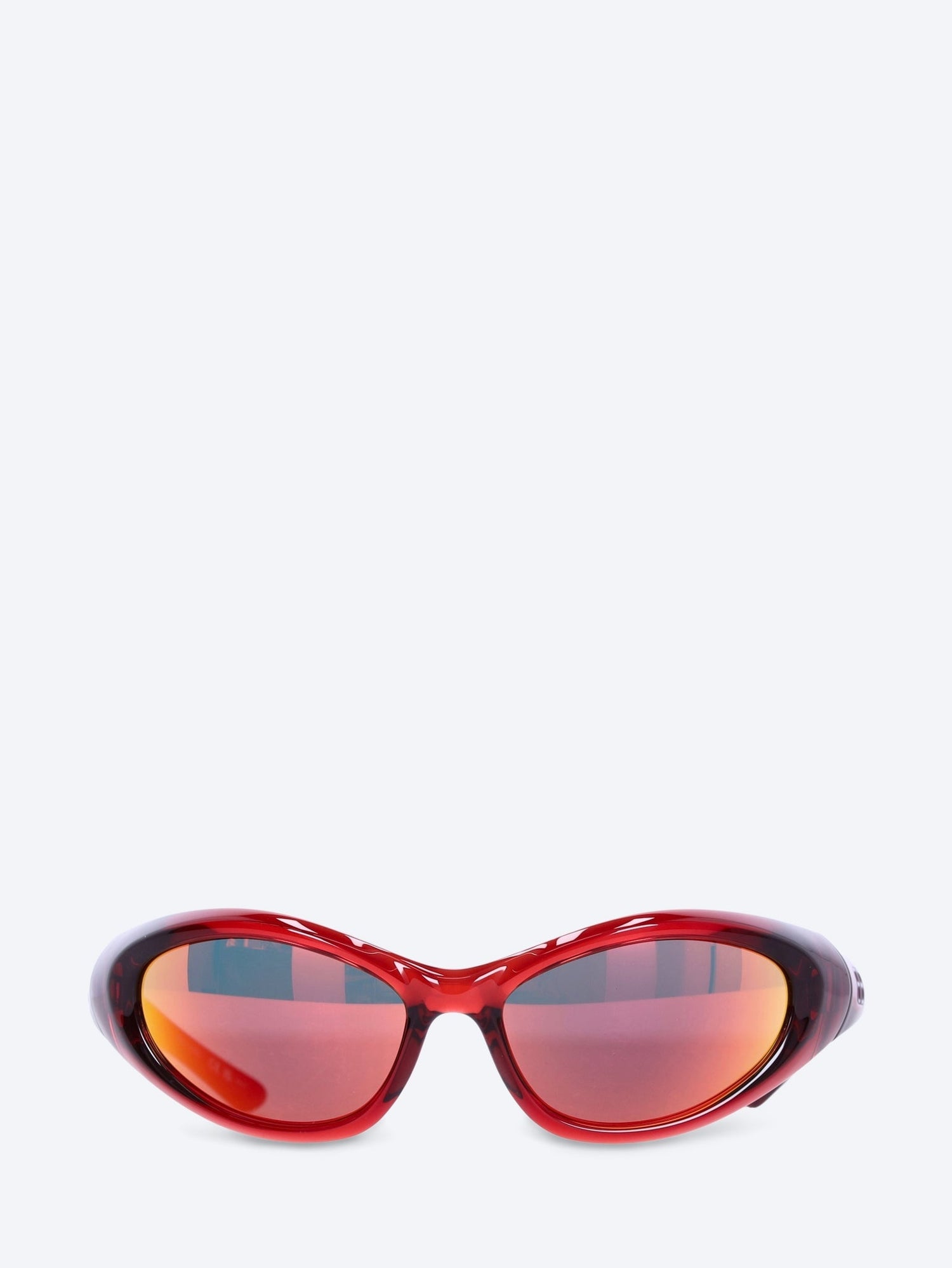EYEWEAR