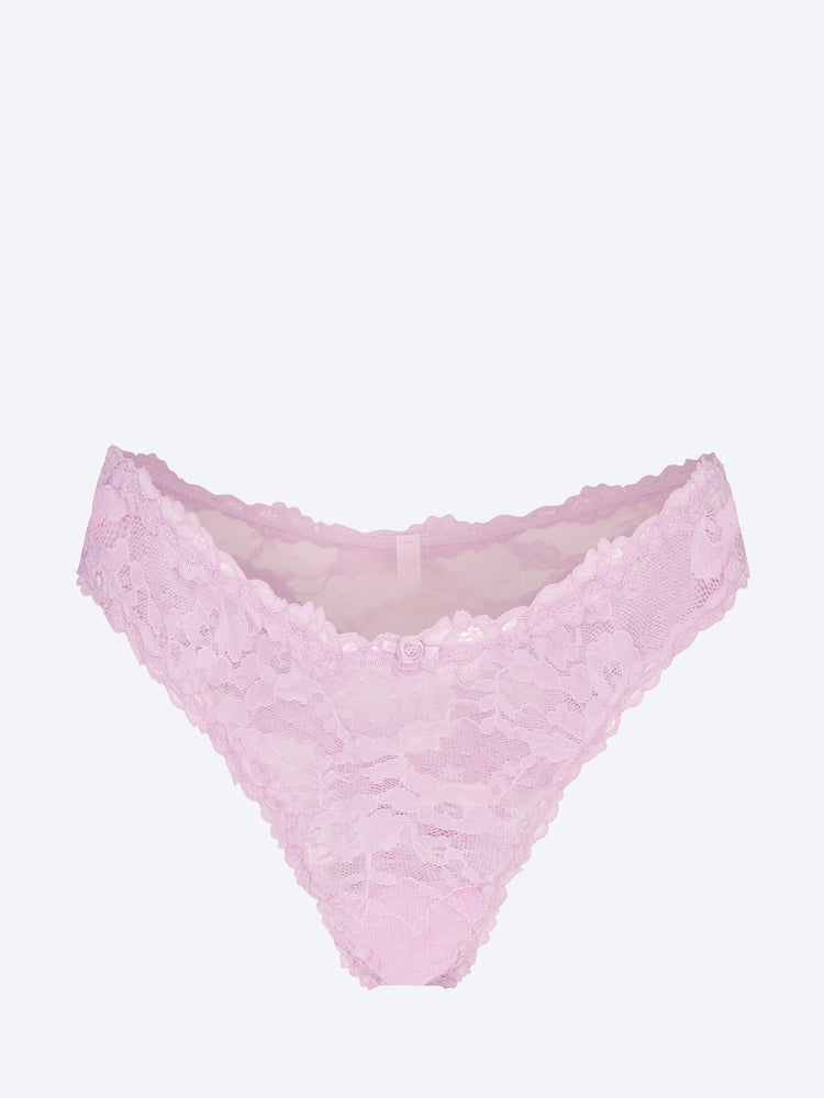 String trempé en dentelle extensible 1