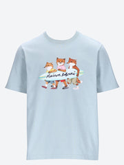 Surfing foxes comfort t-shirt ref: