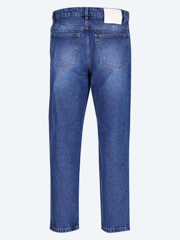 Tapered fit jeans 3