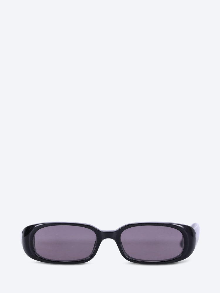 Taylor  sunglasses 1