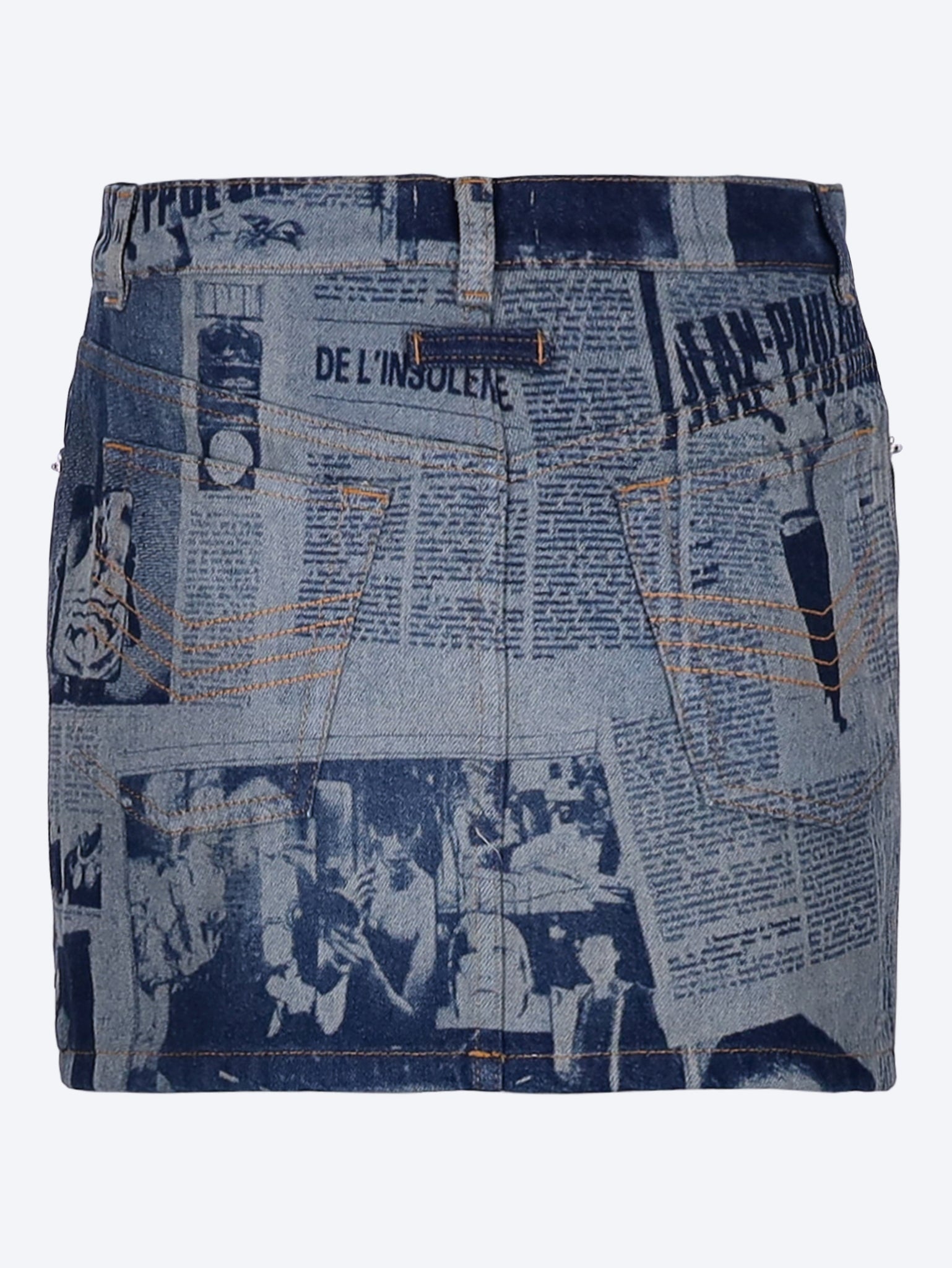 The newspaper printed mini skirt 3