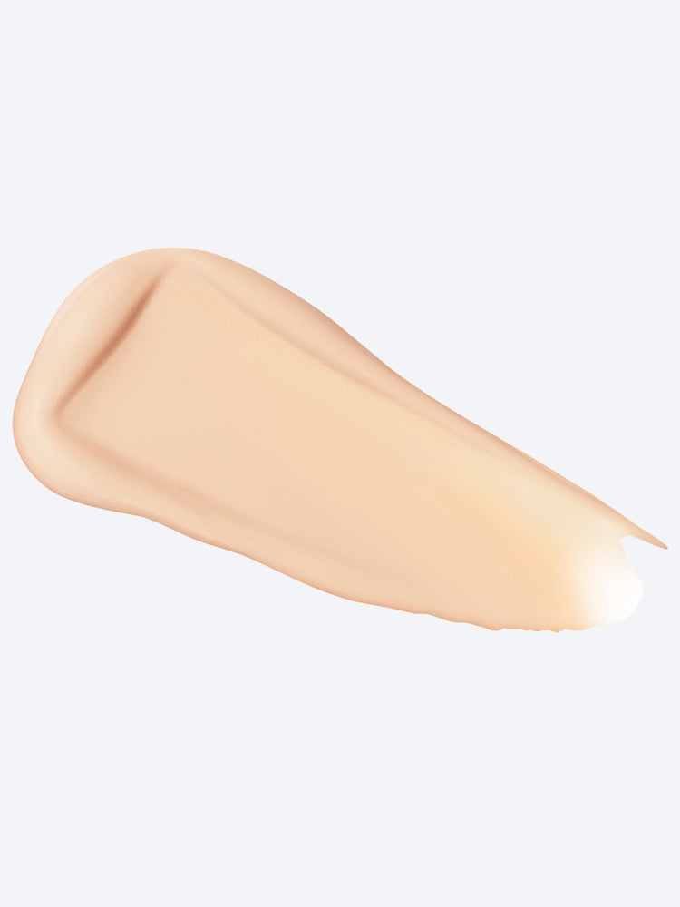 Tinted moisturizer blurred matte 0n silk 2