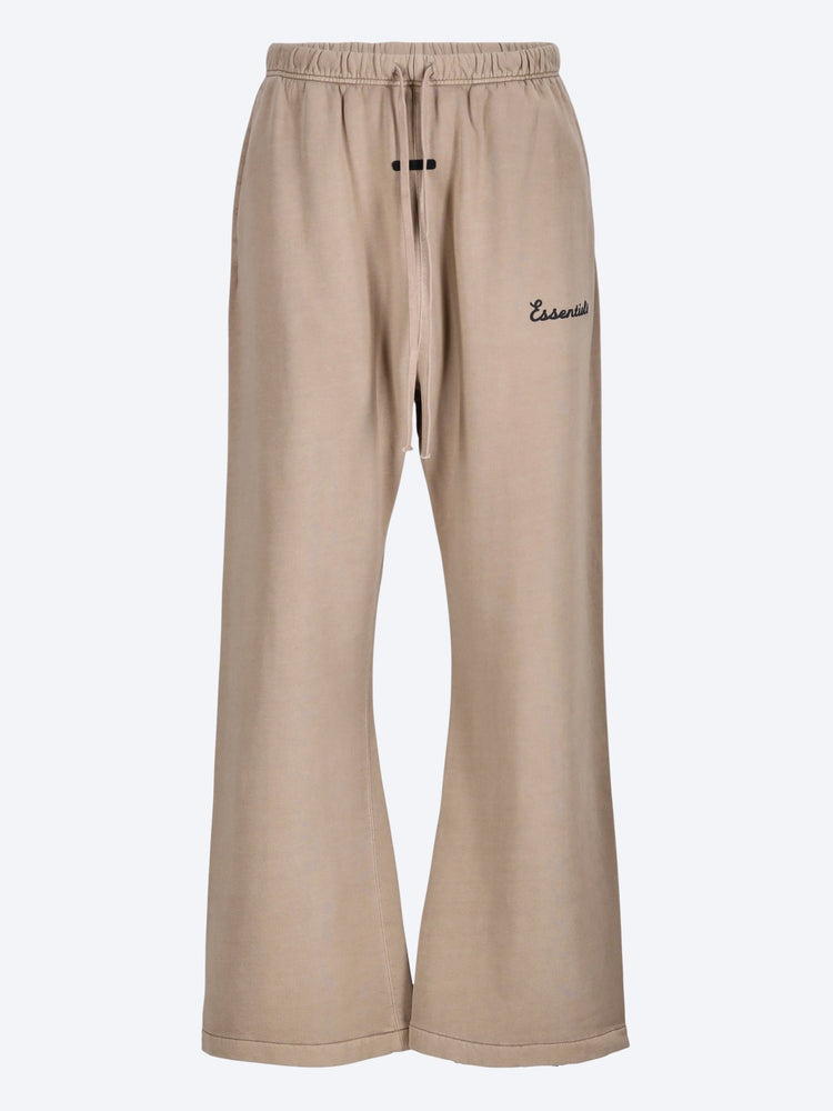Training classic fit flare sweatpants 1
