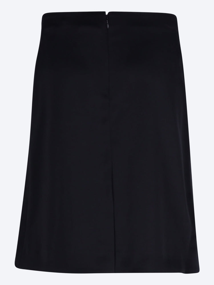 Two-pocket satin skirt 3