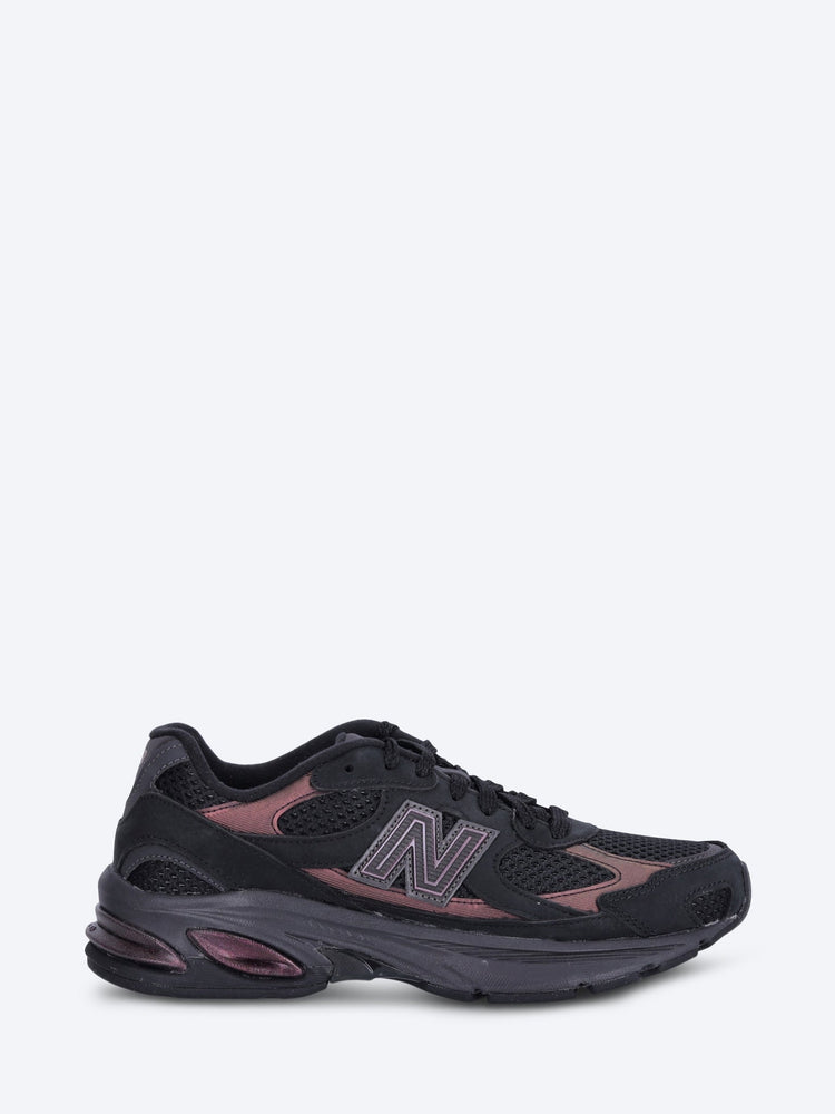 U2010etb sneakers 1