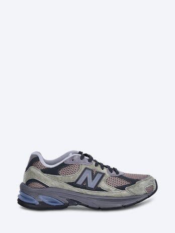 U2010etn sneakers