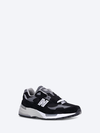 U992bk sneakers
