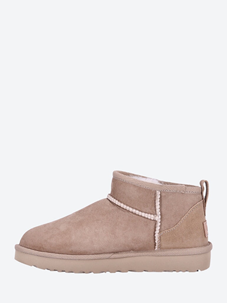 Ugg w classic ultra mini 4